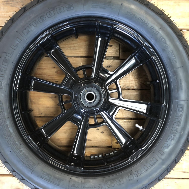 Indian Scout Bobber wheels and tyres - PDI mileage